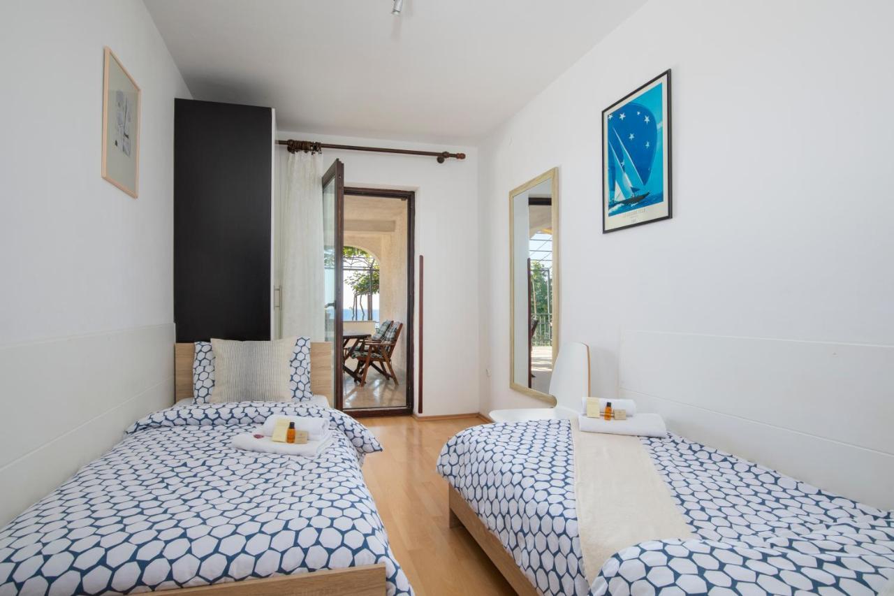 Apartament House Ingrid *